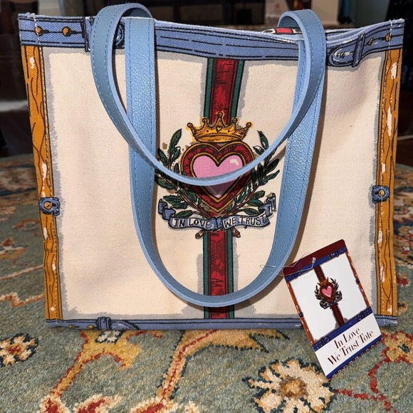 Brighton NWT In Love We Trust Exclusive Tom Clancy Artwork Queen of Hearts Tote - Picture 15 of 15